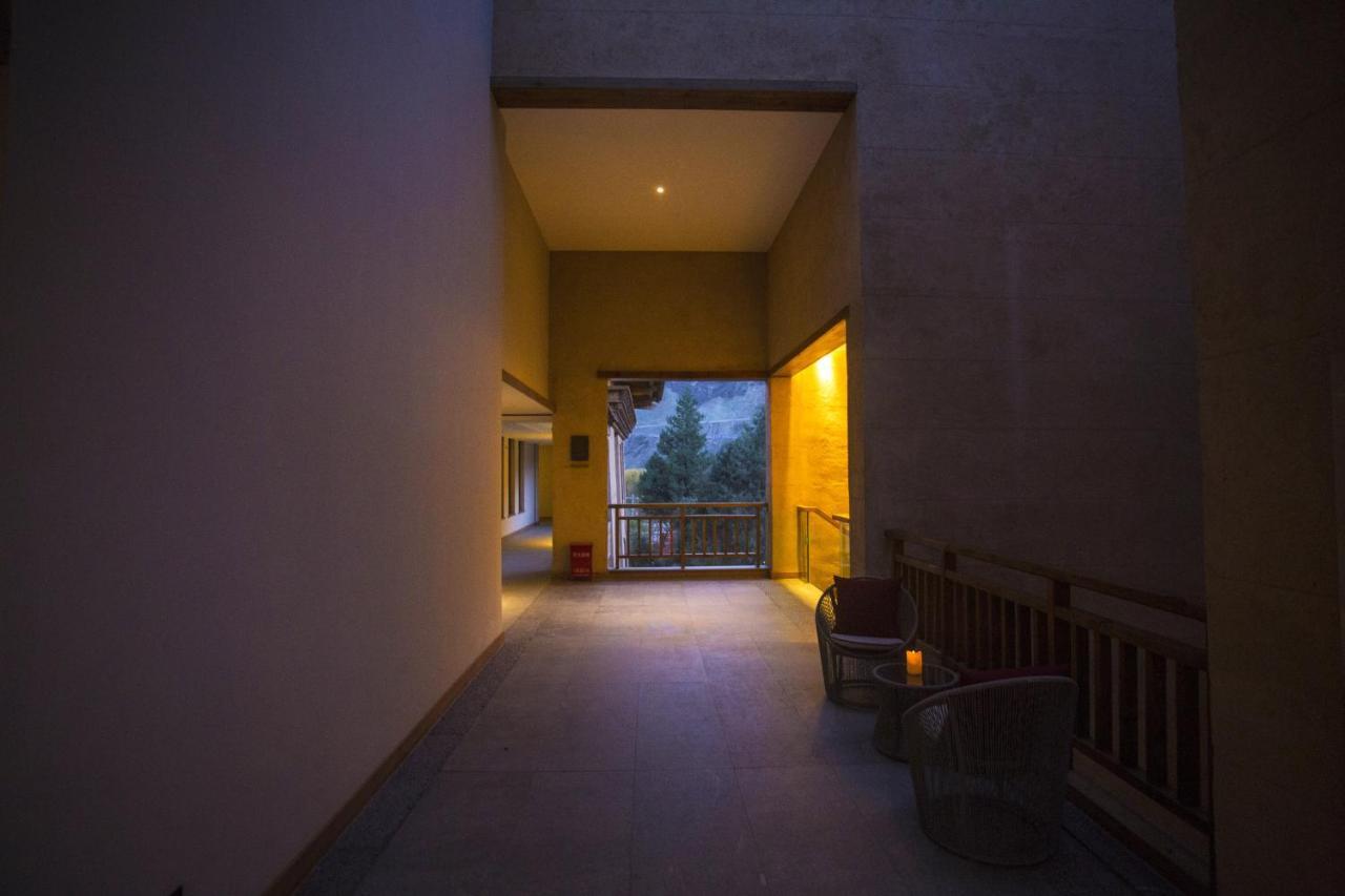 Lux* Tea Horse Road Benzilan Exterior foto